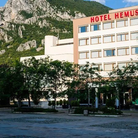 Hemus - Vratza 호텔 Vratsa